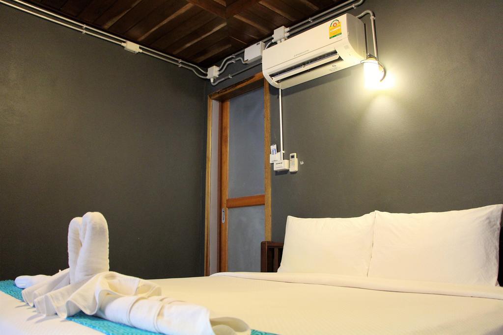 קו ליפה The Noi Guest House & Restaurant מראה חיצוני תמונה