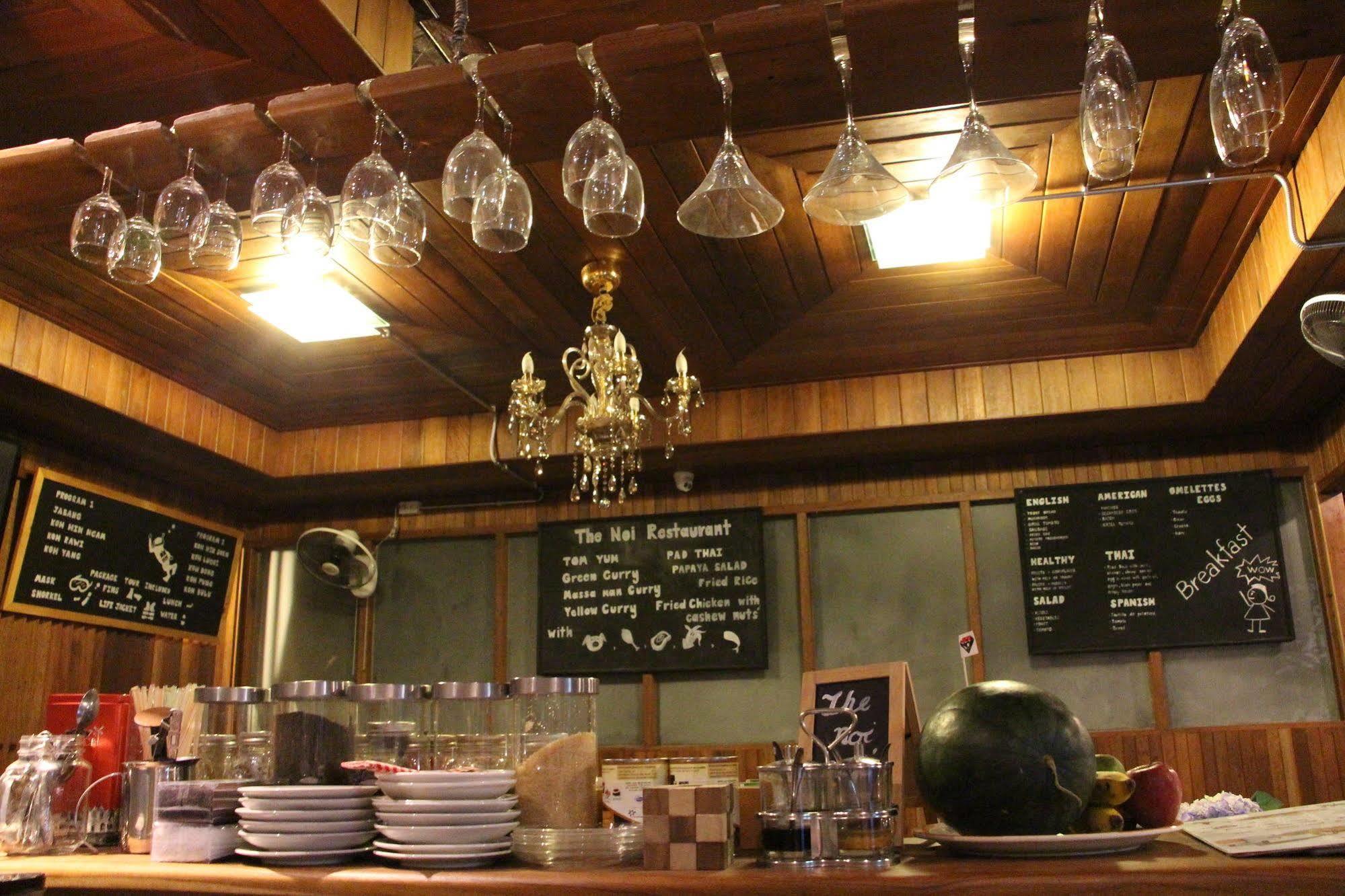 קו ליפה The Noi Guest House & Restaurant מראה חיצוני תמונה