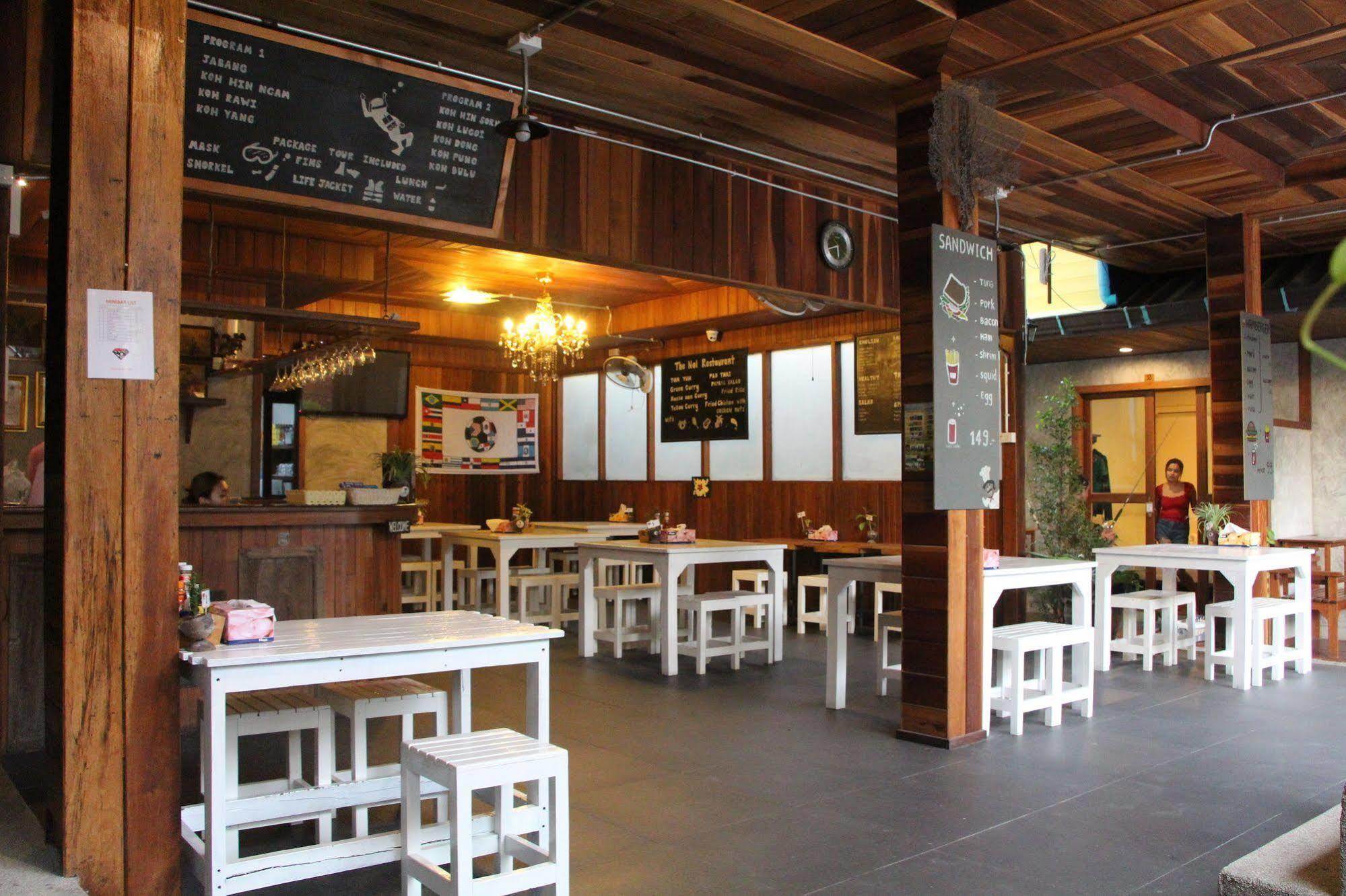 קו ליפה The Noi Guest House & Restaurant מראה חיצוני תמונה